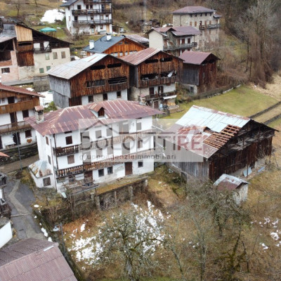 Dettagli